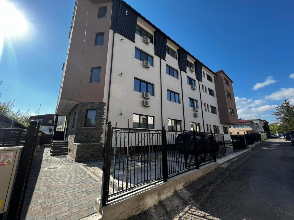 Luxury Cozy Apartments - City Center Szucsáva Kültér fotó