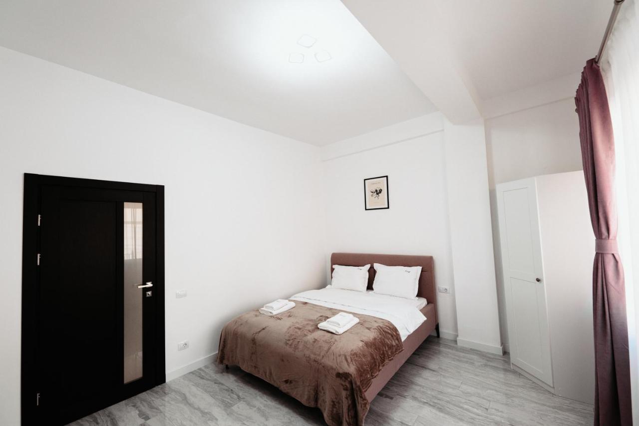 Luxury Cozy Apartments - City Center Szucsáva Kültér fotó