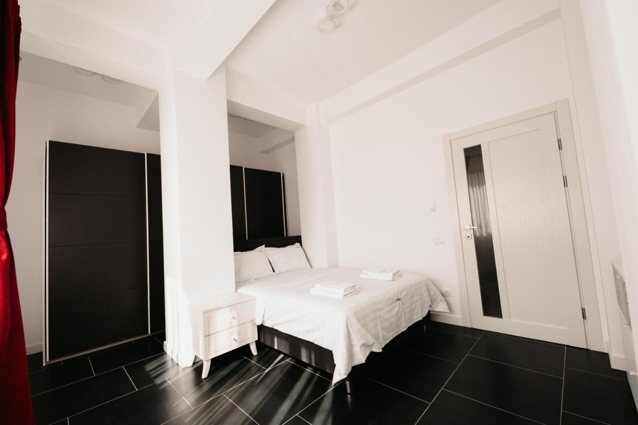 Luxury Cozy Apartments - City Center Szucsáva Kültér fotó