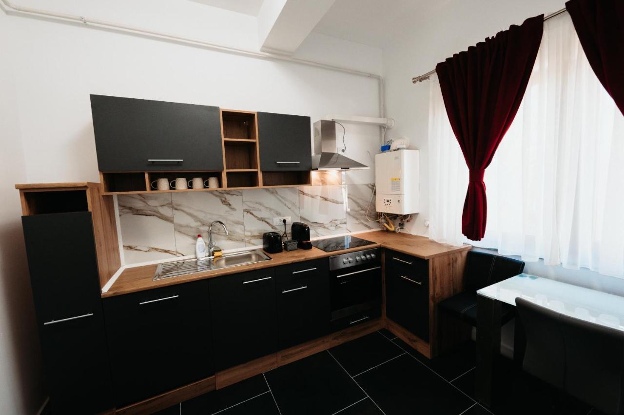 Luxury Cozy Apartments - City Center Szucsáva Kültér fotó