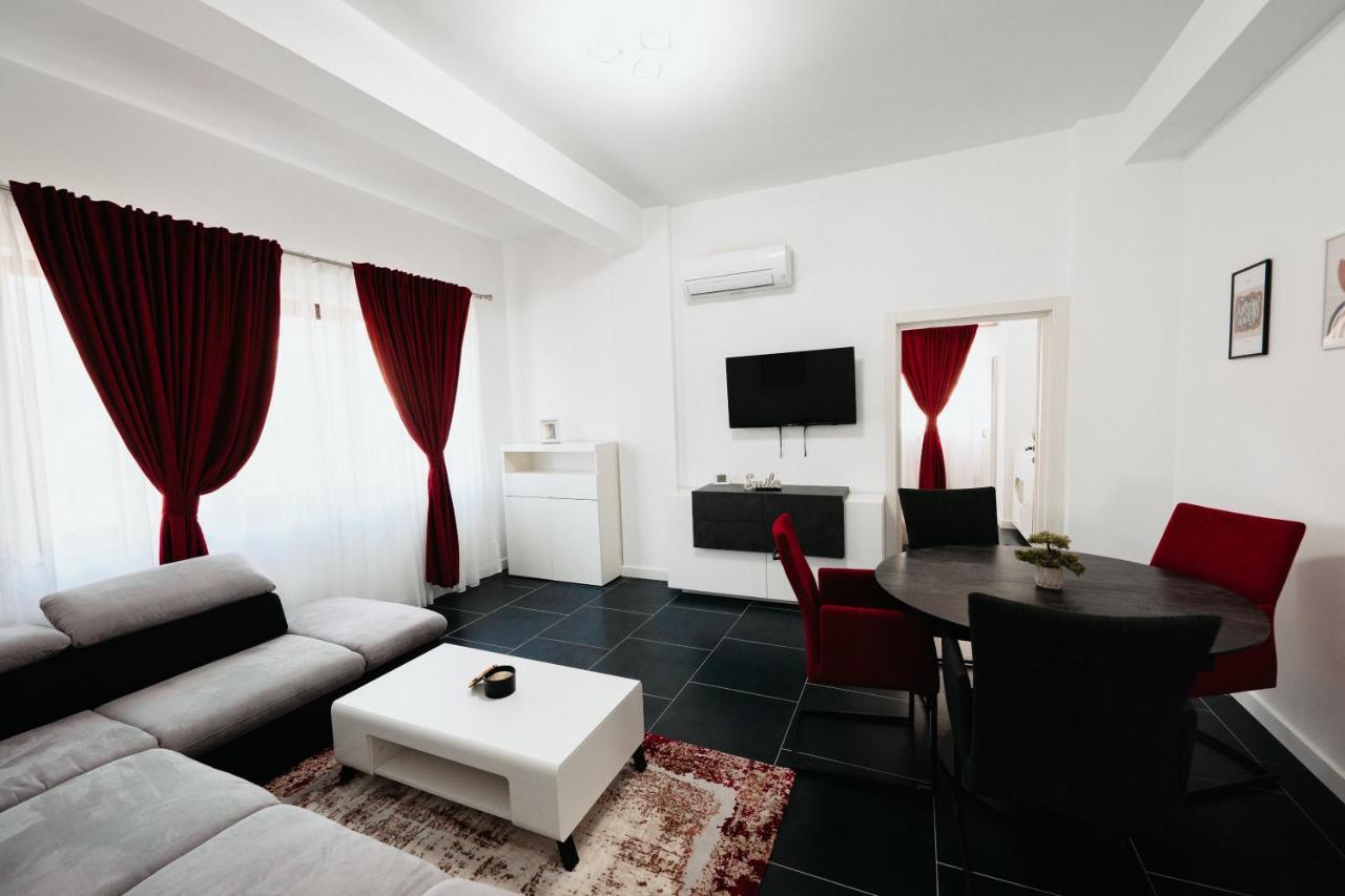 Luxury Cozy Apartments - City Center Szucsáva Kültér fotó