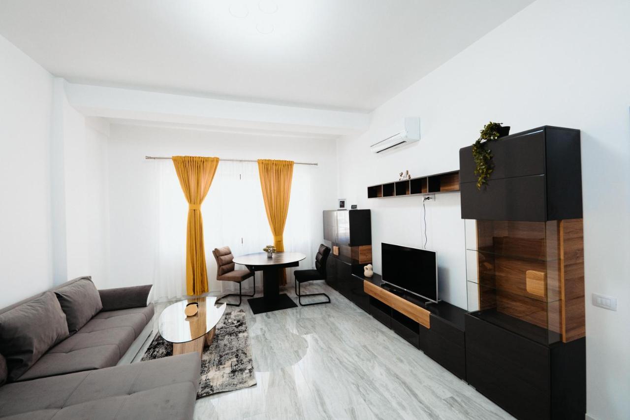 Luxury Cozy Apartments - City Center Szucsáva Kültér fotó