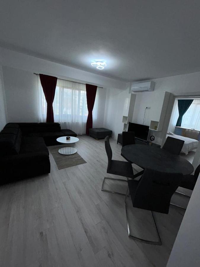Luxury Cozy Apartments - City Center Szucsáva Kültér fotó